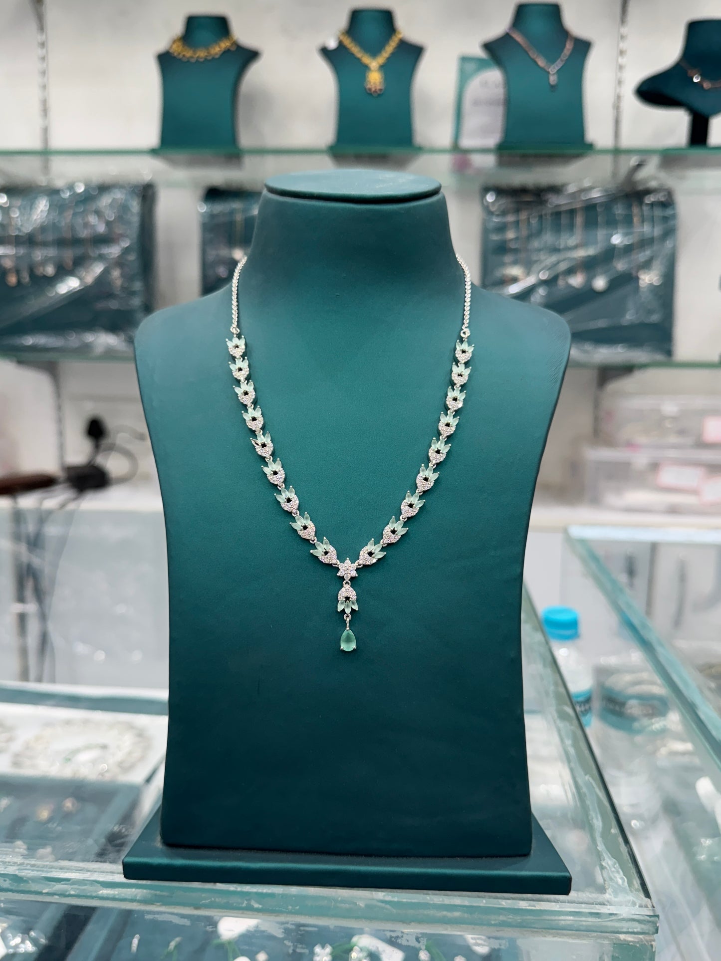 Elegant Silver Necklace with Aquamarine Gemstones