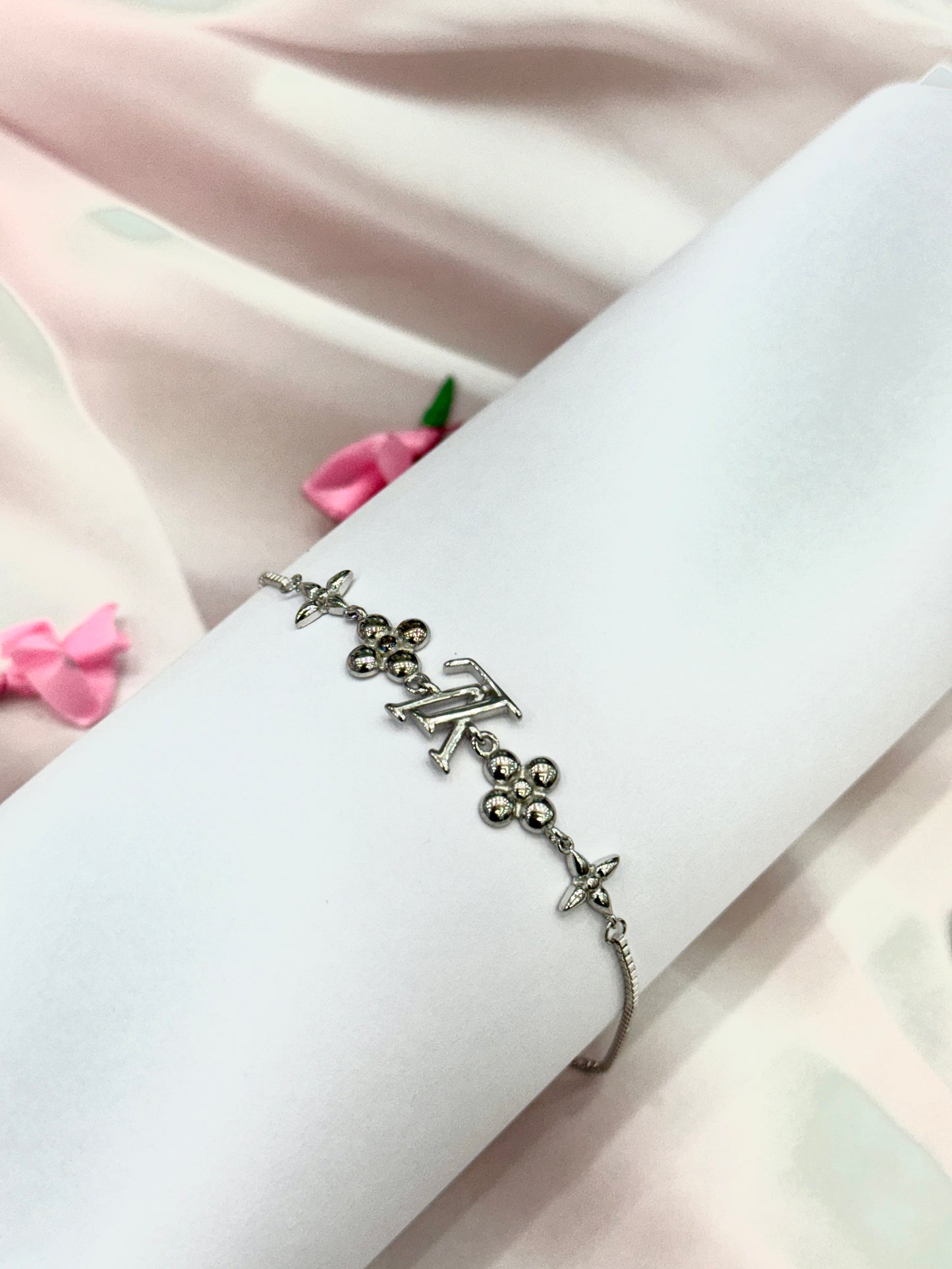 LV lady 925 Sterling Silver bracelet