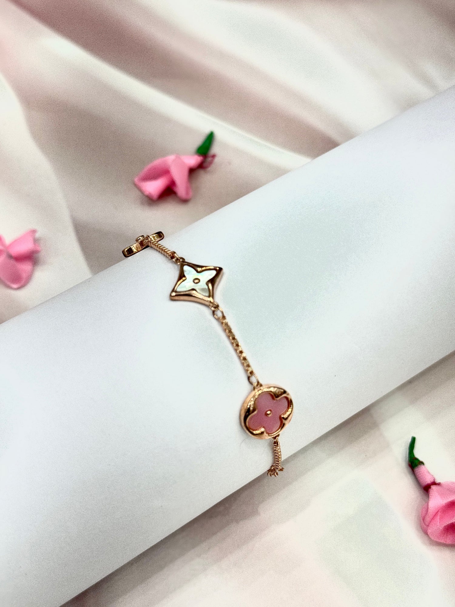WOMEN BRACELET