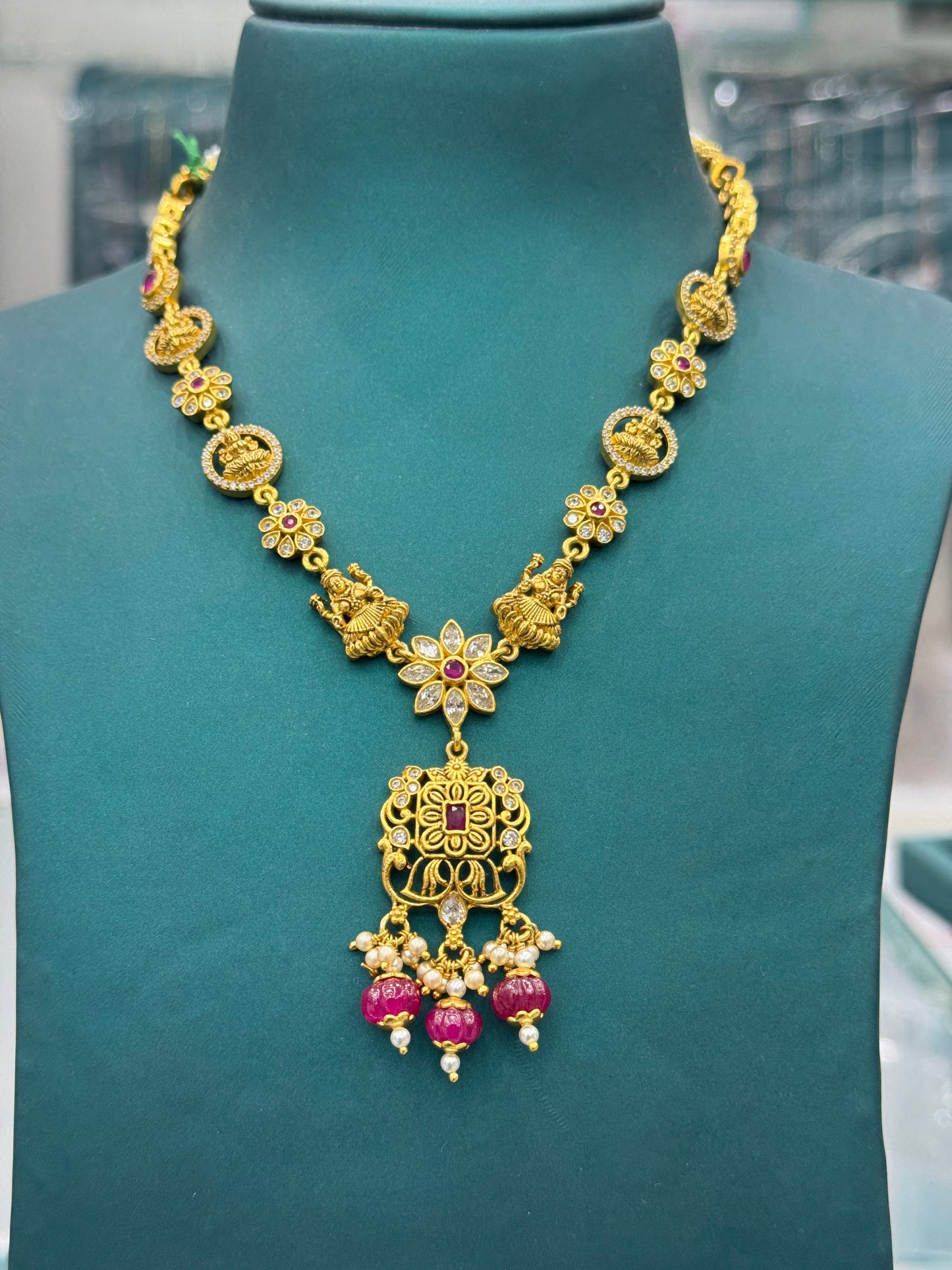 Lakshmi Traditional 925 silver Necklace with Intricate Designs and Gemstones