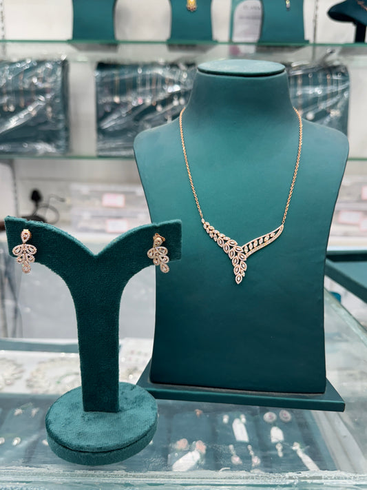 Leaf Motif 925 Sterling Silver Necklace